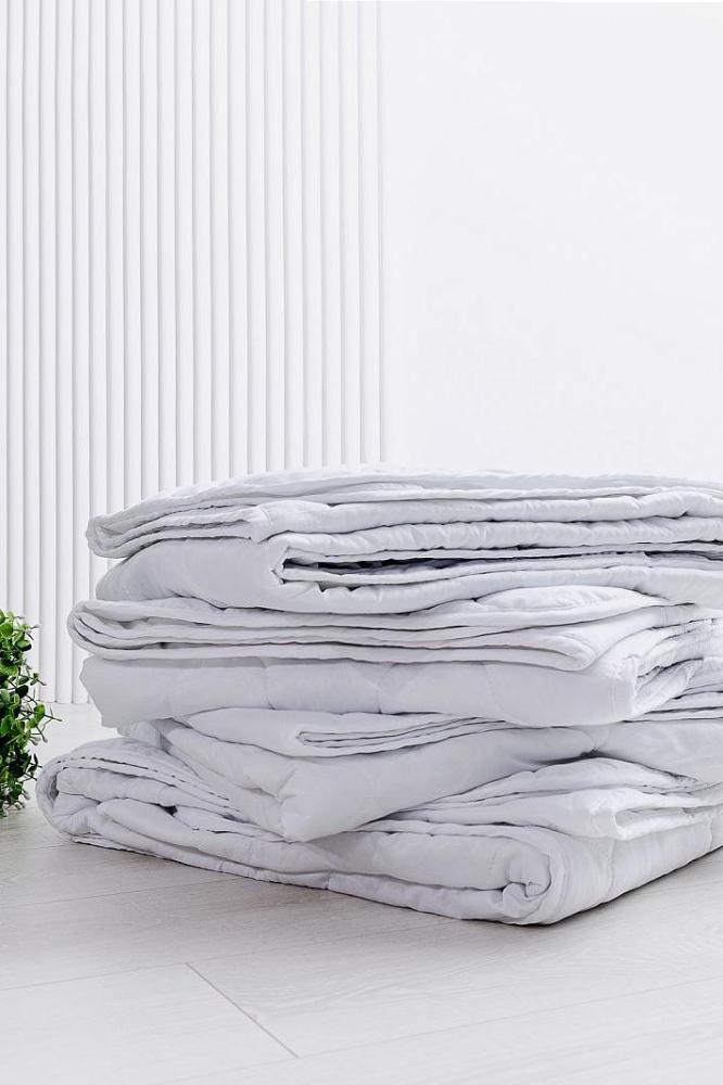 Одеяло стеганое облегченное евро Арт. 9720 Одеяло стеганое облегченное евро Арт. 9720