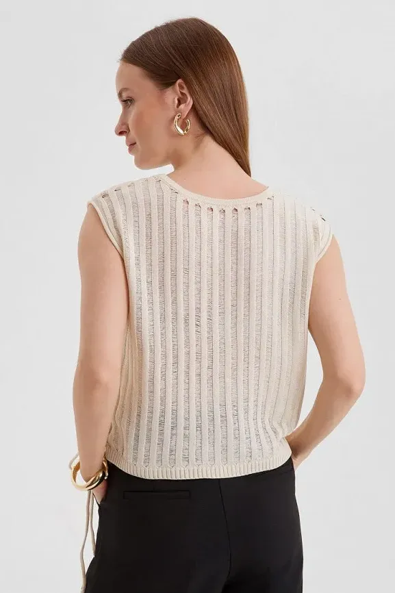 Майка женская вязаная со шнуровкой Б Арт. 10128