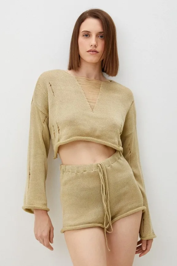 Костюм женский вязаный с шортами и топом Б Арт. 10174 Костюм женский вязаный с шортами и топом Б Арт. 10174