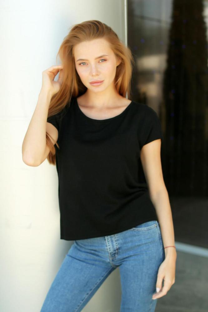 Джемпер женский Есения Ч Арт. 6028 Джемпер женский Есения Ч Арт. 6028